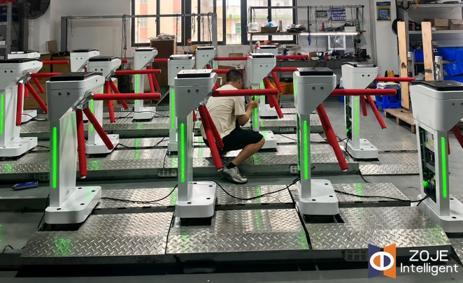  Tripod turnstile